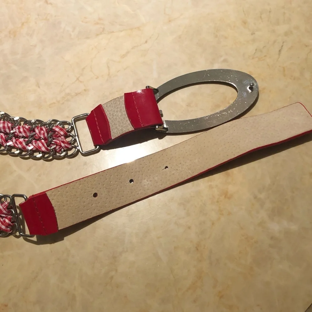 Guess “G” Chain Belt